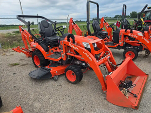 รถแทรกเตอร์ Kubota BX23S 22 แรงม้า ขับเคลื่อน 4 ล้อ ราคาประหยัด พร้อมชุดตักดินหน้าและหลัง เกียร์ PLC รถแทรกเตอร์อเนกประสงค์สำหรับฟาร์มขนาดเล็ก - Product Image 1