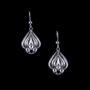 Pendientes de tuerca elegantes superventas, proveedor indio de alto grado, joyería de moda brillante directa - Product Image 1