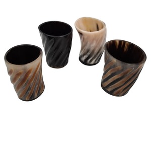 Verres en corne de luxe pour whisky ou thé et boissons traditionnelles disponibles au prix direct d'usine - Product Image 4