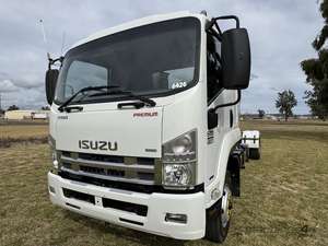 Camión FRR600 Long Premium Automático 4x2 con Motor Diésel Cummins de 150-250 HP, 5-10 T de Peso Bruto Vehicular, Cámara Trasera, Cabina/Chasis 360 - Product Image 5