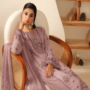 Ramsha Vol BB-1 costumes indiens 3 pièces de luxe pour femmes longues robes de soirée Maxi en mousseline de soie Collection de boutiques élégantes - Product Image 5