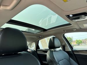 Usado para KIA K5 EX FWD Sedan Listo Envío Puerta a puerta Manual de entrega/Caja de cambios automática 4L Motor Gas Combustible eléctrico Luz/Oscuro - Product Image 4