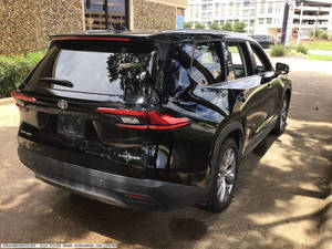 Grandd Highlander Hybrid Limited AWD Limited 2024, SUV de 4 Puertas - Product Image 6