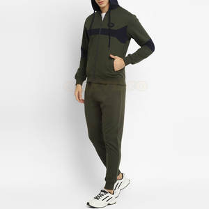 Venta al por mayor de chándales de algodón 100% de calidad superior para hombre con impresión de logotipo personalizado ligero de secado rápido transpirable conjuntos de pantalones de talla grande - Product Image 2