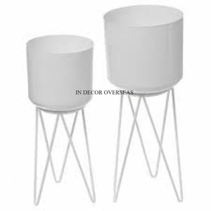 Jardinière en métal résistant enduit de poudre de couleur noire avec support de designer plaqué or d'Inde Taille et logo personnalisés disponibles - Product Image 3