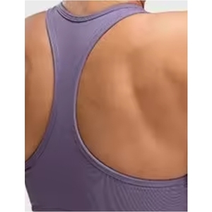 Meilleur soutien-gorge de sport pour femmes fabriqué par un fabricant Top Design tendance Confortable et respirant Couleur unie Logo avant Taille Plus Friendly - Product Image 5