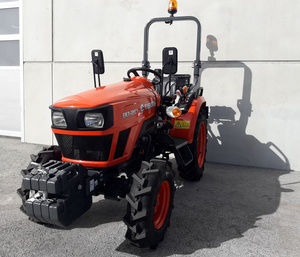Tractor Agrícola EK1-261 4x4 con Cargador Frontal, Rojo, 25HP, Transmisión por Engranajes, Equipo Agrícola de Alta Gama - Product Image 2