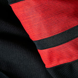 Jersey de Hockey personalizado negro y rojo para hombres, ropa deportiva ligera de manga larga con retazos, ropa informal atlética - Product Image 5