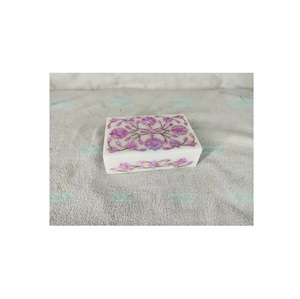 Boîte à bijoux moderne en marbre au design complexe Stonecrafts International pour filles, meilleur prix, rectangulaire, en provenance d'Inde, option cadeau - Product Image 1