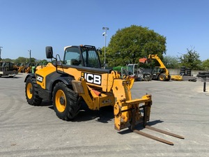 Chariots élévateurs à combustion interne de machine de construction de chariot télescopique assez utilisés de JCB 535-140 à vendre - Product Image 4