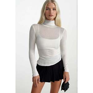 เสื้อคลุมบาลิกซี ยาคา แบบโปร่งใส - สีแดง - สีแดง - Product Image 1