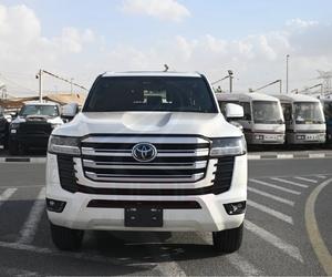 รถยนต์โตโยต้าแลนด์ครุยเซอร์ GXR 4 ปี 2022 มือสองสำหรับขาย - Product Image 6