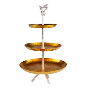 Venta caliente directa de fábrica Golden Shinny Hammered Cake Stand Nuevo diseño Forma personalizada para Cup Cakes - Product Image 5