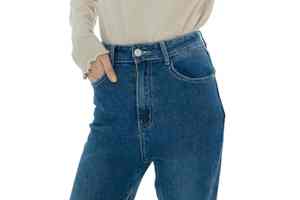 Jeans en denim pour homme, coupe slim, droite, taille mi-haute, déchirés, usés, lavés, respirants, style streetwear d'été - Product Image 2