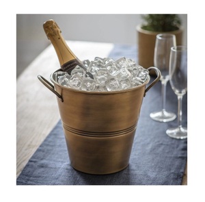 Nouveau Style Vintage Fini Design Seau À Glace En Métal En Acier Inoxydable Barware Bac À Glace Décoratif pour Bouteilles De Bière - Product Image 1