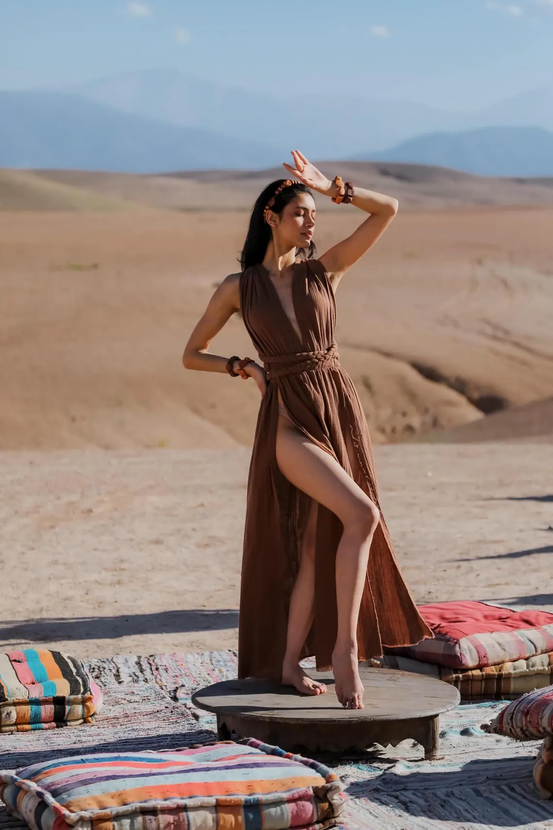 ตามที่แสดงเป็นภาพ