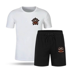 Vente en gros de logo personnalisé ensemble t-shirt et short à motif uni col rond pour hommes sérigraphie surdimensionnée - Product Image 3