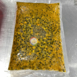 IQF Frozen Passion Fruit Pulp Sweet and Tart Taste Bulk Supply From Vietnam Vacuum Packaged Best Price - Product Image 4