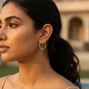 ต่างหูแฟชั่นสตรี ห่วงเงินประดับอัญมณีสีเขียว - Product Image 2