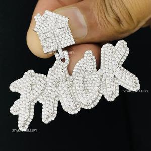 Colgante de Letra Personalizado Unisex de Oro 10K con Baño de Rodio, Diamantes Cultivados en Laboratorio, Estilo Hiphop, Corte Brillante Redondo, Diseño Cristiano Iced Out - Product Image 5