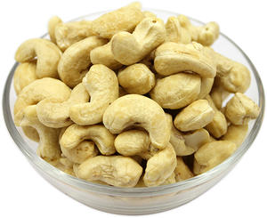 Organic Raw Cashew <b>Nuts</b> for Sale - Product Image 1