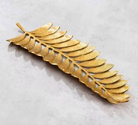 Plateau décoratif en aluminium en forme de feuille de fruits secs Plateau de service élégant en forme de feuille pour noix, bonbons et chocolats Nouvelle arrivée