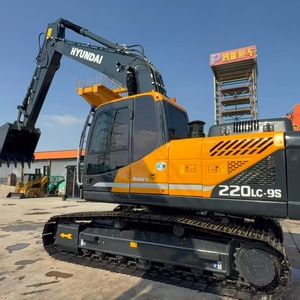 Excavatrice Hyundai 220CL-9S d'occasion de haute qualité, pelle sur chenilles fiable pour les projets de construction, d'exploitation minière et d'infrastructure, en vente - Product Image 1