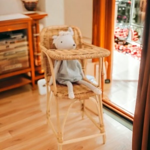 Mejor precio, nuevo diseño de ratán y mimbre hecho a mano, juguete de simulación para niños, silla de alimentación alta, muebles para muñecas, nuevo estilo, regalo para niños - Product Image 3
