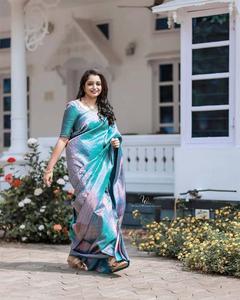 Elegant Soft Lichi Silk <b>Saree</b> with Intricate <b>Golden</b> Zari Design Ideal for Traditional Events, Parties & Gifting Fashionharbour - Product Image 2