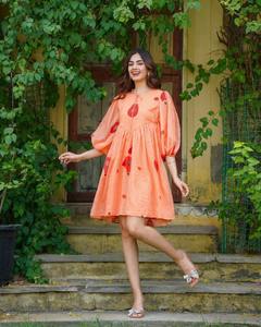 Fait à la main coton indien robe d'été élégant imprimé fleuri cadeau de mariée personnalisé femme mode courte fête porter doux pour - Product Image 2