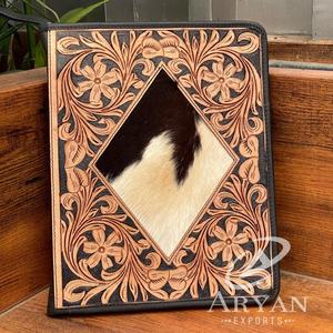 Carpeta de Padfolio con cremallera de cuero labrado a mano personalizada cubierta de cuaderno A4 agenda planificador organizador de Padfolio de piel de vaca con Carpeta de 3 anillas - Product Image 1