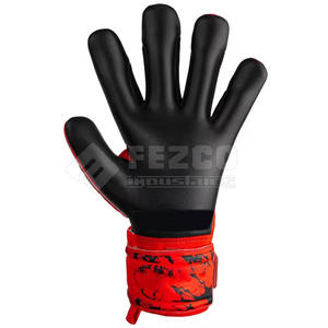 Gants de gardien de but de football en cuir de haute qualité avec ajustement réglable épais pour l'entraînement et l'utilisation du jeu - Product Image 5