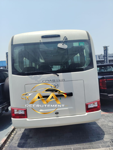 Autobús Coaster 2025, 11-20 Asientos, Diésel Euro 4, Volante a la Izquierda, Automático, Velocidad Máxima Urbana 71-90 km/h, Dimensiones 2343x1233x1998 mm - Product Image 2