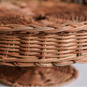 Plateau à pieds en rotin brun foncé, plateau à fruits décoratif en osier, pièce maîtresse pour le salon et le service de fête, vente en gros, usine du Vietnam - Product Image 4