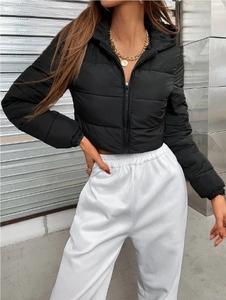 แจ็คเก็ตขนเป็ดมีซิปแบบพรีเมียมสำหรับผู้หญิงเสื้อครอปหนาและน้ำหนักเบาสไตล์ดีไซน์เนอร์สำหรับฤดูหนาว - Product Image 4