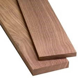 Massief Grenen Hout Gezaagd Hout Voor Gebruik Buitenshuis Sparren Hout Ceder Rood Hout Te Koop Voor Meubelmagazijnen