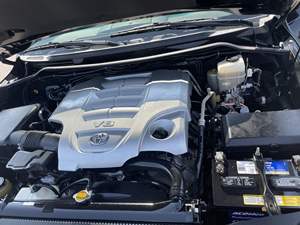 TOYOTA LAND CRUISER d'occasion 2010, conduite à gauche/droite - Product Image 6