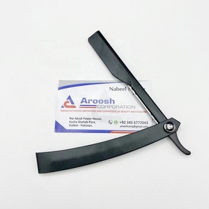 Maquinilla de afeitar de peluquero Manual profesional con logotipo personalizado de alta calidad, acero inoxidable negro, sostenible y saludable - Product Image 4