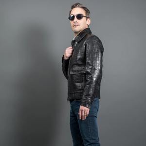 Veste en cuir de crocodile noir de luxe pour homme |   Vêtements d'extérieur authentiques faits à la main |   Manteau d'hiver personnalisé. - Product Image 4