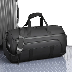 Sac de sport en néoprène de qualité supérieure avec compartiment à chaussures Sacs de sport personnalisés pour hommes et femmes - Product Image 6