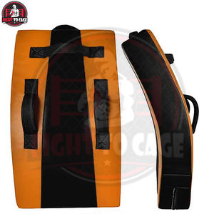 Curved Black Golden High-Density <b>Foam</b> <b>PVC</b> Leather Durable Boxing Target Shield for Martial Arts Training - Product Image 4