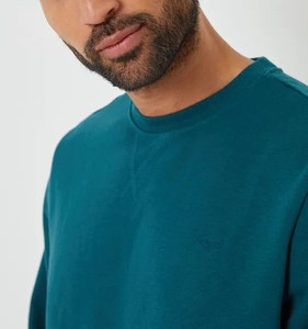 Sudadera con capucha de rendimiento atlético de alta calidad Tela absorbente de humedad de alta calidad para entrenamientos de invierno y actividades al aire libre Cuello redondo - Product Image 4