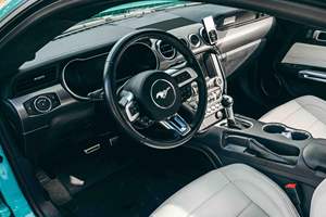 มัสแตง พรีเมียม คูเป้ ปี 2021 ผลิตขึ้นเพื่อใช้ในงาน SEMA 2021 - Product Image 3