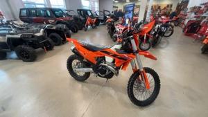 Moto KTM 350 EXC-F haut de gamme, 100% d'origine, scellée en usine avec 1 an de garantie - Product Image 3