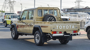 Toyota Land Cruiser 79 Pickup Double Cabine 4.2L Diesel V6 Automatique 2024 d'occasion, premier propriétaire, conduite à gauche - Product Image 6