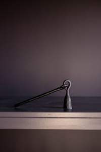 Accessoires de bougie de qualité supérieure Dipper Snuffer Bougie Mèche Coupe-bougie Ciseaux Crochet Ensemble d'outils avec plateau - Product Image 6