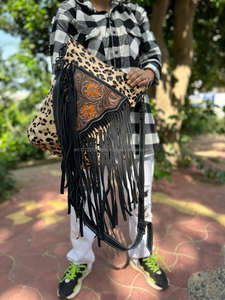 Nuevo superventas cuero mecanizado a mano mujeres occidentales bandolera monedero pelo en piel de vaca flecos ocultar llevar bolso Buck Stitch monedero - Product Image 3