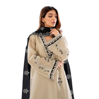 Shalwar Kameez Indien Punjabi style pakistanais broderie perle travail pour les femmes pour le mariage et la fête de fête porter dhoti