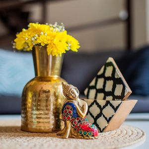 Rustic Brass <b>Vase</b> With Traditional Shape <b>Small</b> Brass <b>Vase</b> For Tabletop Decor Beautiful Design For Room Decoration - Product Image 4