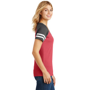 Camiseta personalizada de manga a rayas con cuello en V para mujer, Camisetas Básicas de algodón elástico suave - Product Image 3